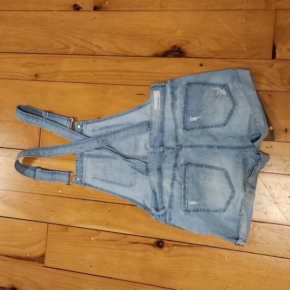Dollhouse • Denim overall shorts | 11 - Picture 2 of 12